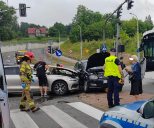 Wypadek na skrzyżowaniu w Starachowicach