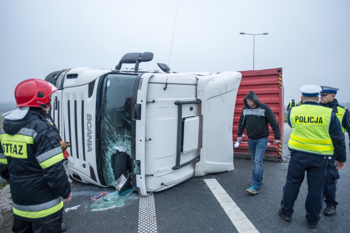 Tragiczny wypadek koło Włocławka na autostradzie A1. 5 osób nie żyje