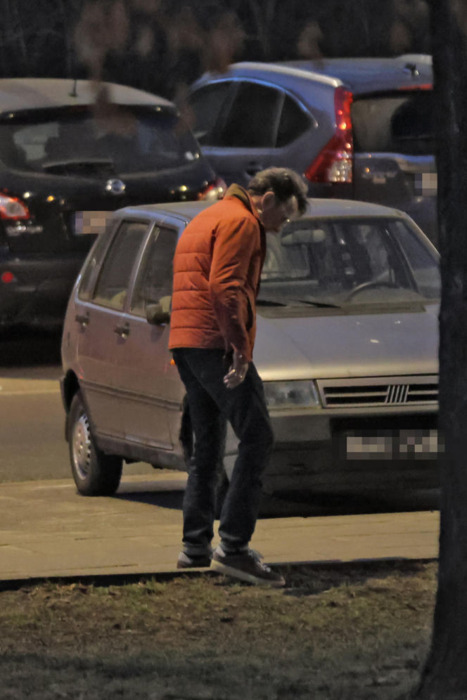 Paweł Wilczak szuka złota w w lombardzie