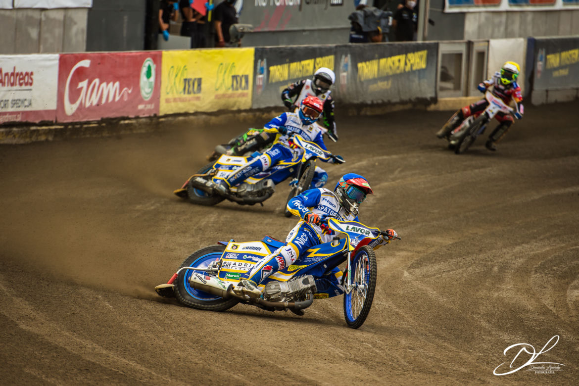 Apator Toruń pokonał Polonię Bydgoszcz. Tak wyglądały Derby Pomorza na Motoarenie