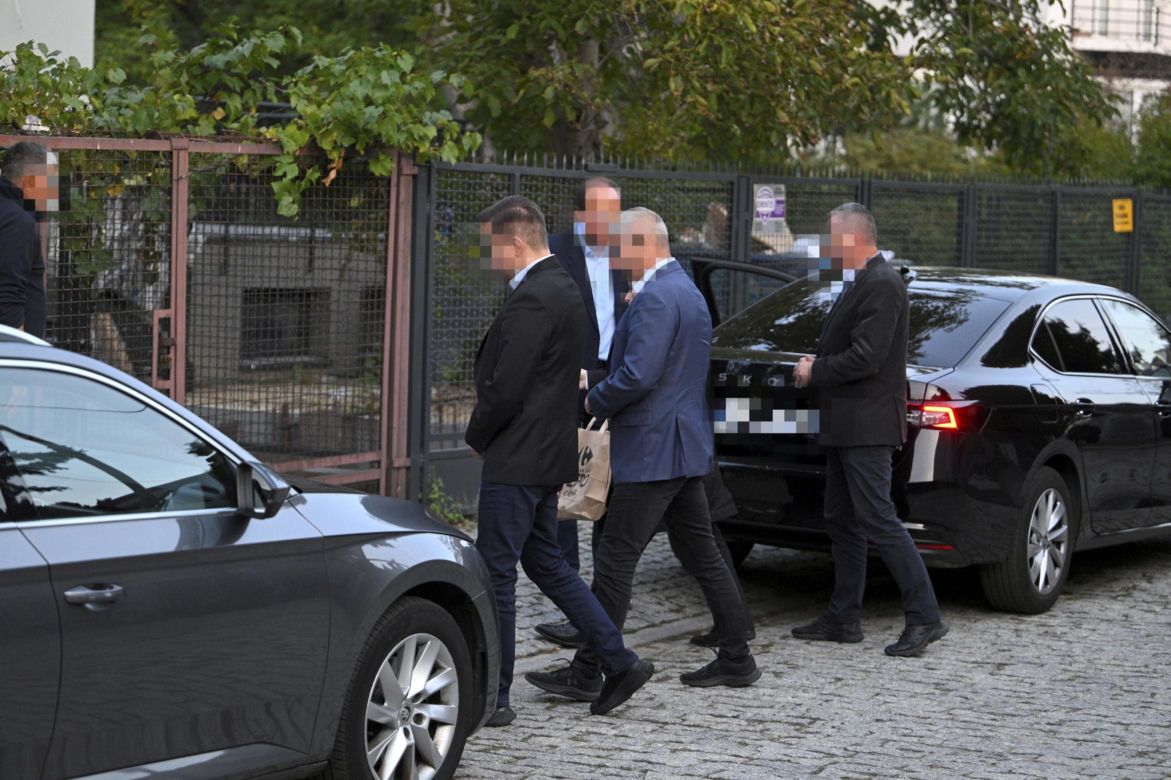 Jarosław Kaczyński w swoim domu na warszawskim Żoliborzu
