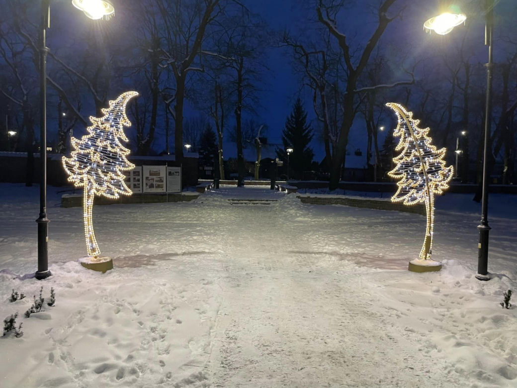 Świąteczne iluminacje w Węgrowie