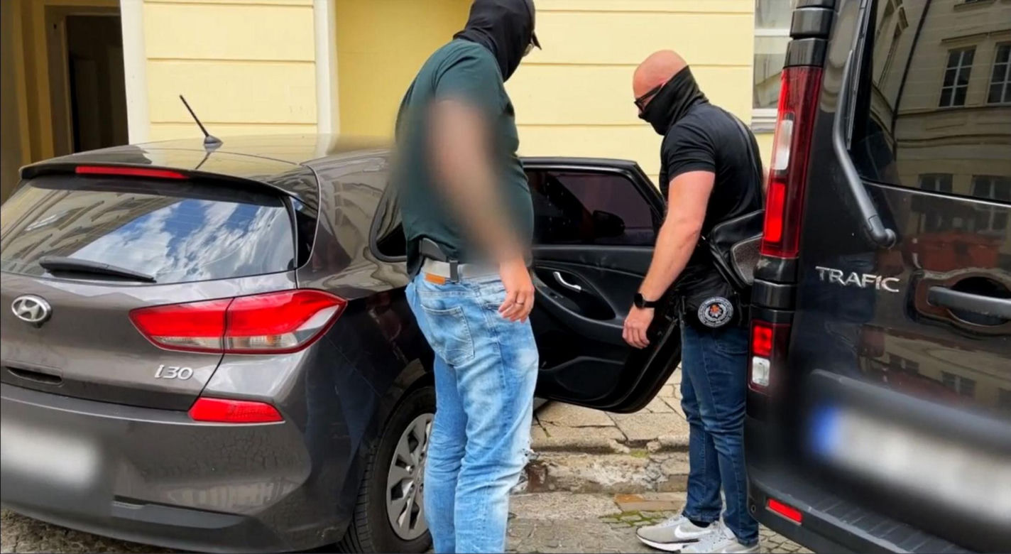 Zagadka sprzed 21 lat ostatecznie rozwiązana. Policjanci złapali praskich zabójców. Sprawcy trafią za kratki