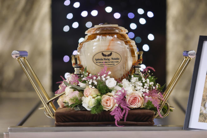 Barbara Wrzesińska na pogrzebie Agnieszki Maciąg