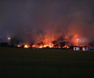 Pożar składowiska w Chorzowie opanowany