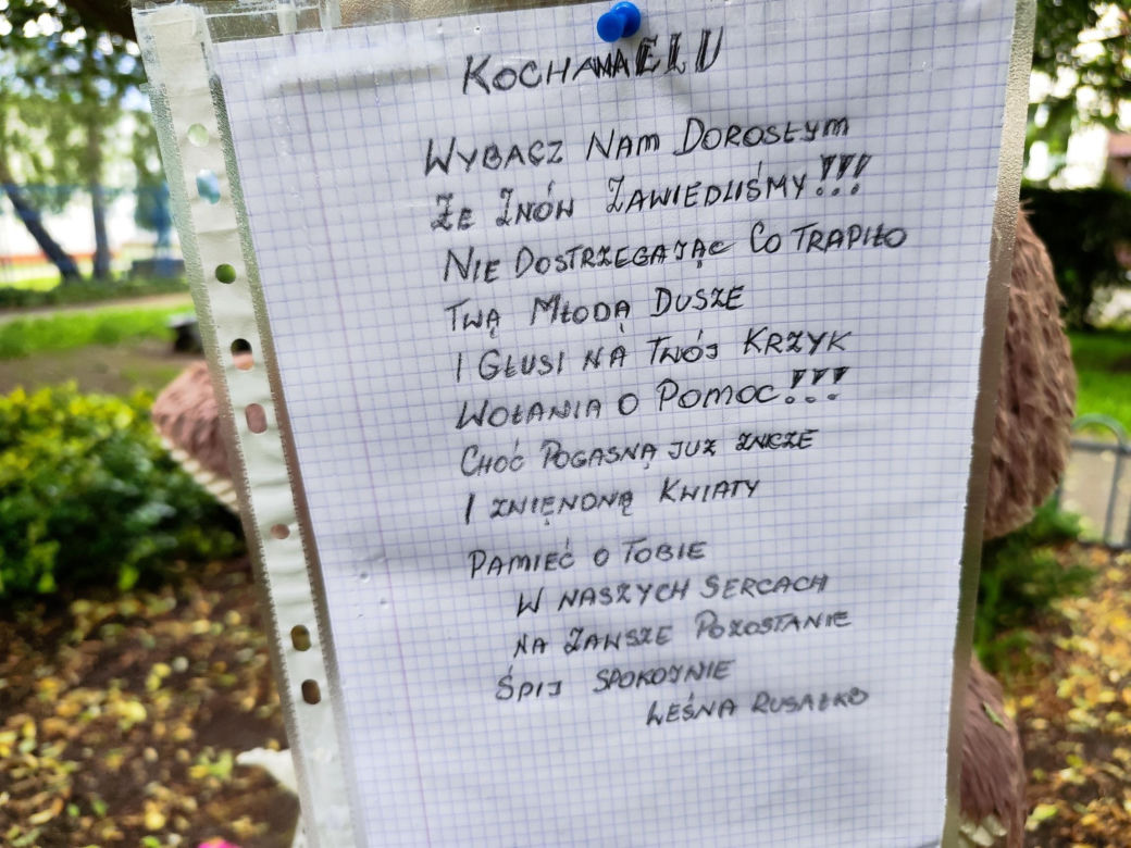 Wzruszające listy do zmarłej  12-latki