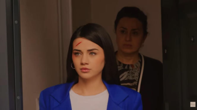 Miłość i nadzieja odc. 359. Bahar, Cavidan