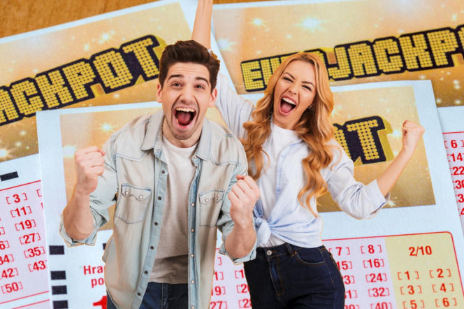 Historyczna wygrana Eurojackpot w Polsce. Wygrał górę pieniędzy tuż przed świętami