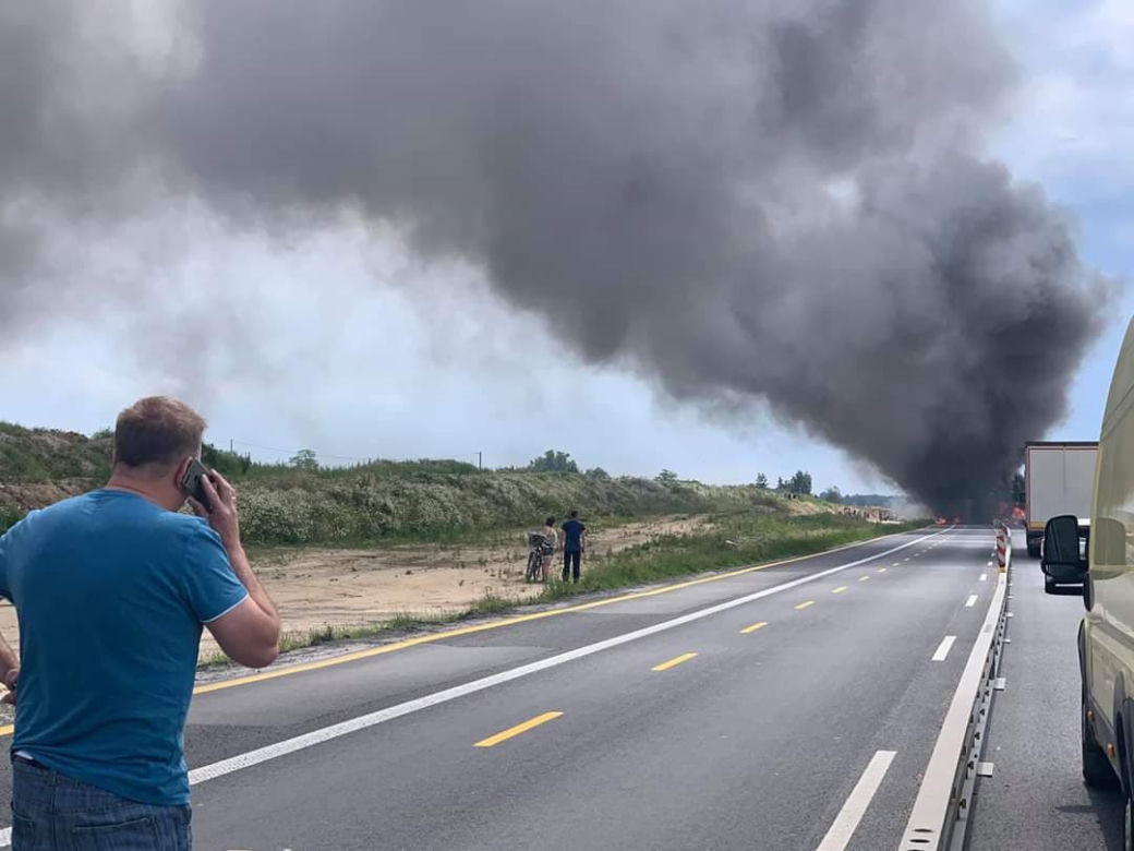 Wypadek na drodze krajowej nr 1 w Bogusławicach