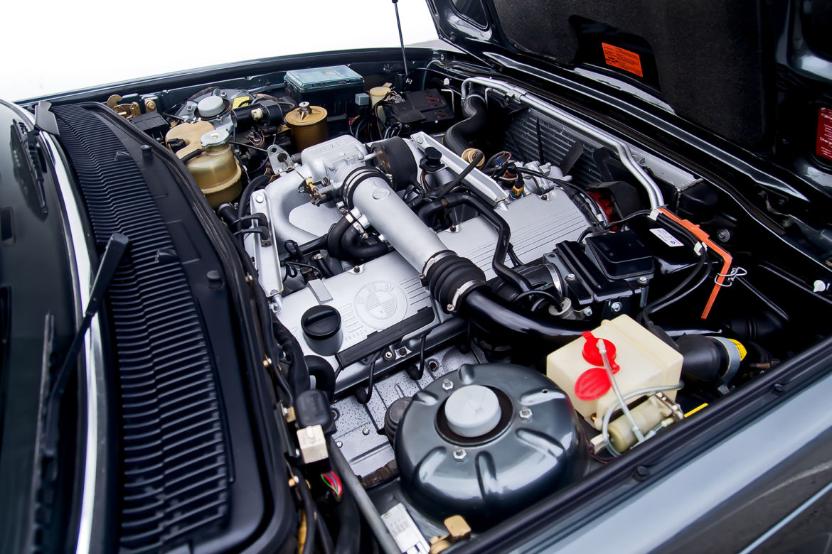 BMW 745i E23