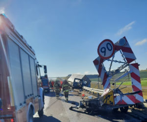 Litwinki. Koszmarny wypadek na S7! Dwóch robotników drogowych nie żyje, dwóch rannych