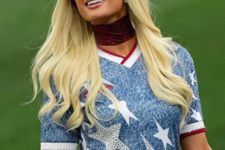 Paris Hilton z dziećmi w dopasowanych stylizacjach