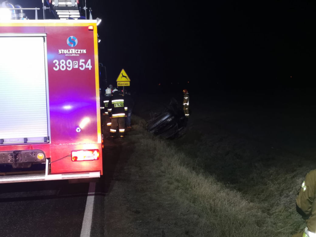 Nie dojechała do celu. Dachowanie na drodze Święciechowa-Gołanice