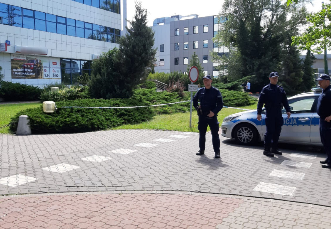 Strzelanina na Mokotowie. Napad pod bankiem i pościg po Mordorze