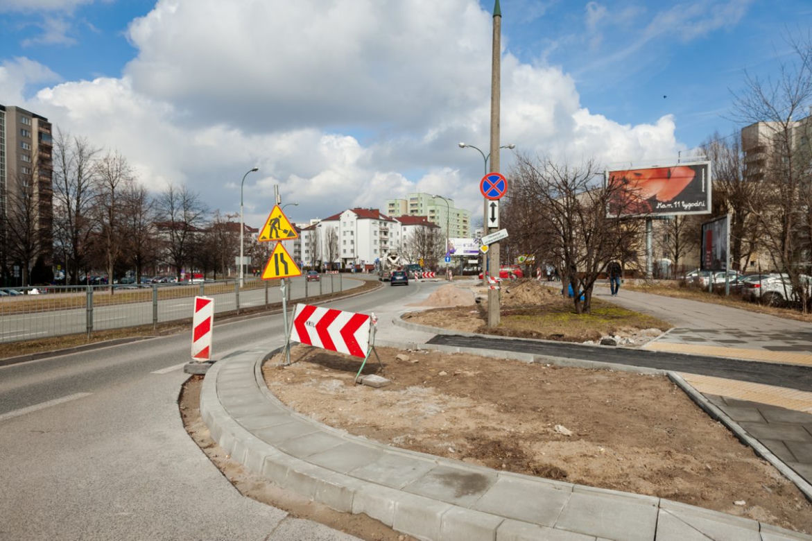 Praca wre na „obwodnicy” Gocławia
