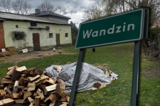 Zegar w kształcie słonia i rodzinna tragedia. Wieś pod Lublinem w szoku