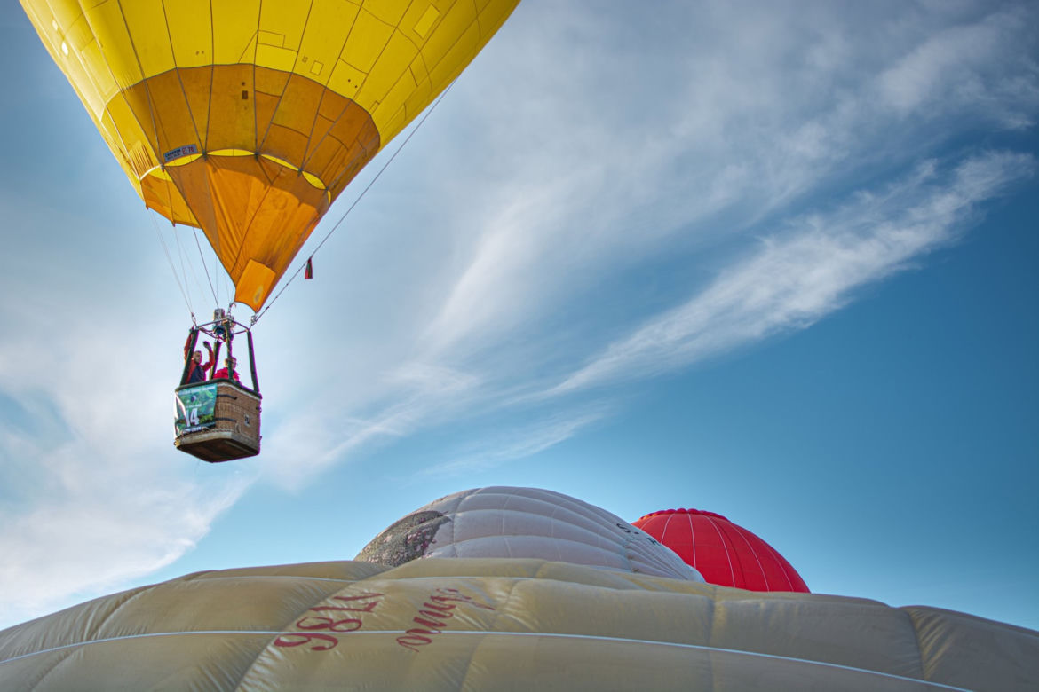 Mazurskie Zawody Balonowe w Ełku 2020. Niesamowita fotorelacja pilotów