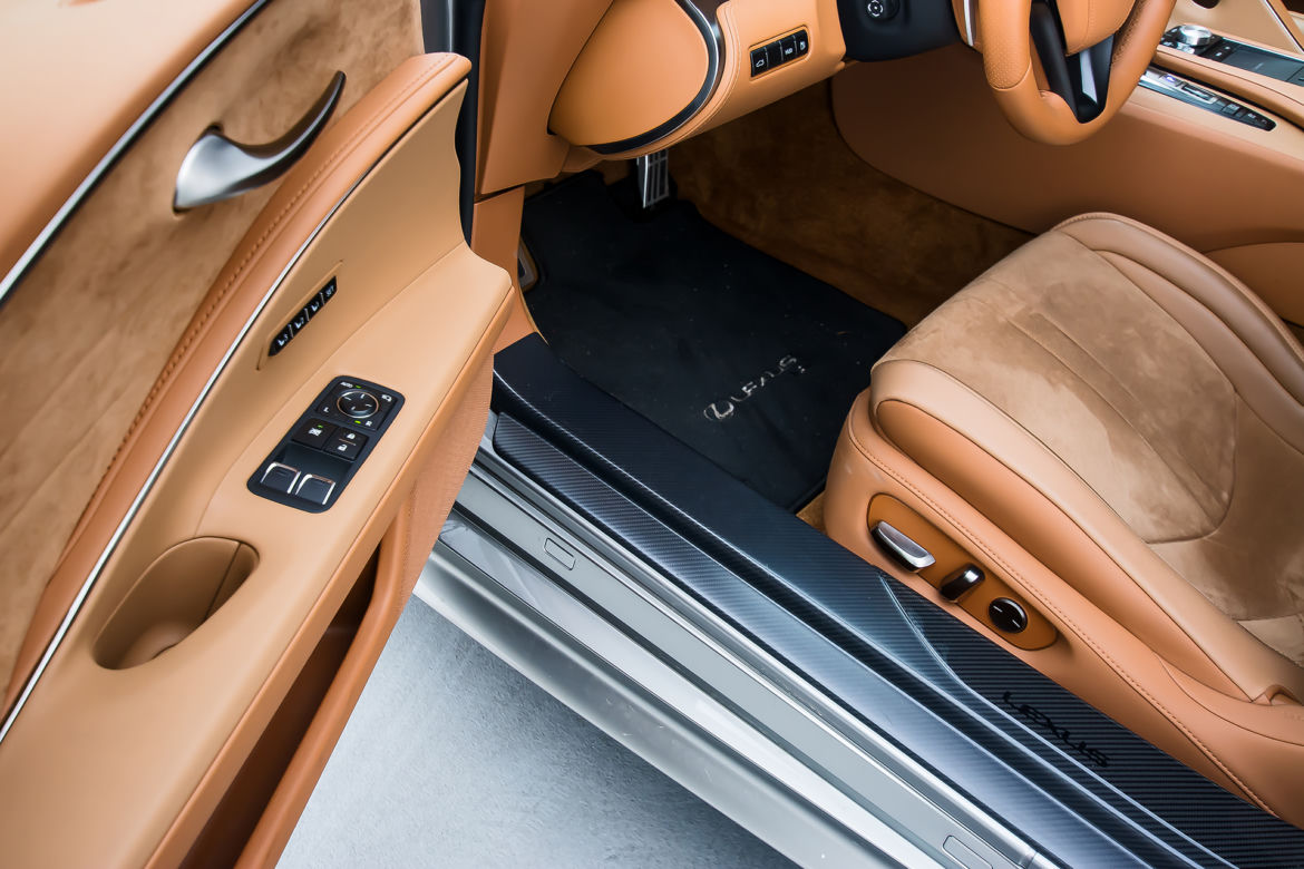 Lexus LC500h 3.5 V6 359 KM Superturismo