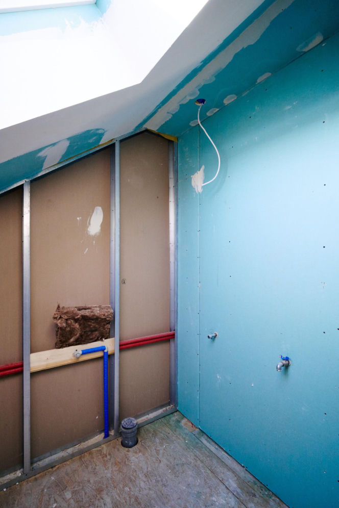 Tragiczny wypadek przerwał marzenia. Ekipa "Nasz Nowy Dom" walczyła z czasem. ZDJĘCIA domu przed i po remoncie