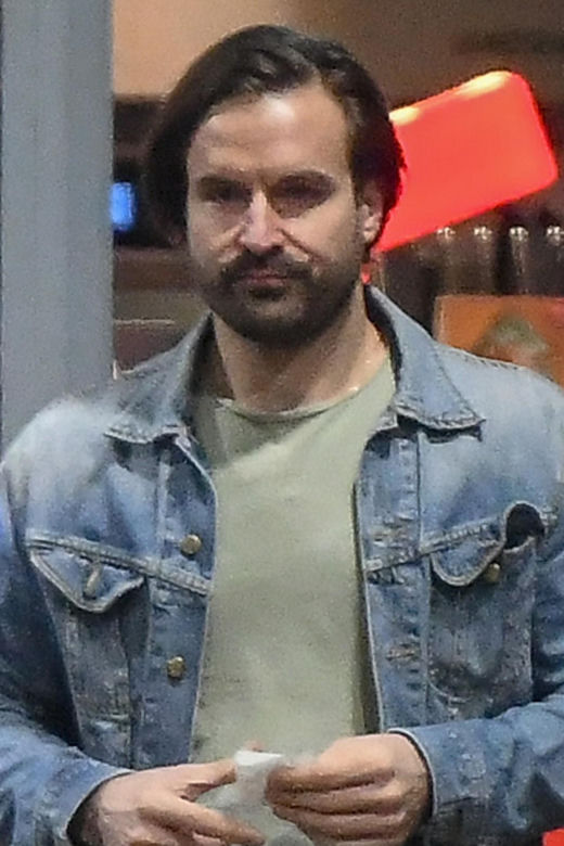 Piotr Stramowski jeździ starym Golfem
