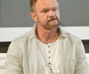 CEZARY PAZURA