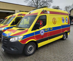 Nowe karetki dla Pogotowia Ratunkowego w Tarnowie