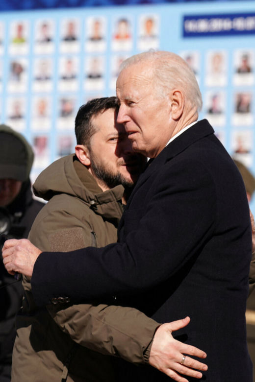 Prezydent Biden spotkał się w Kijowie z prezydentem Zełenskim