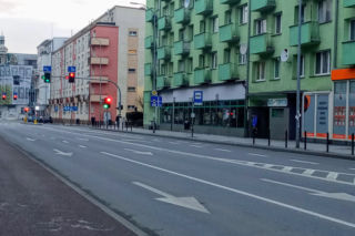 Na ulicach nie widać korków. To efekt wysokich cen benzyny