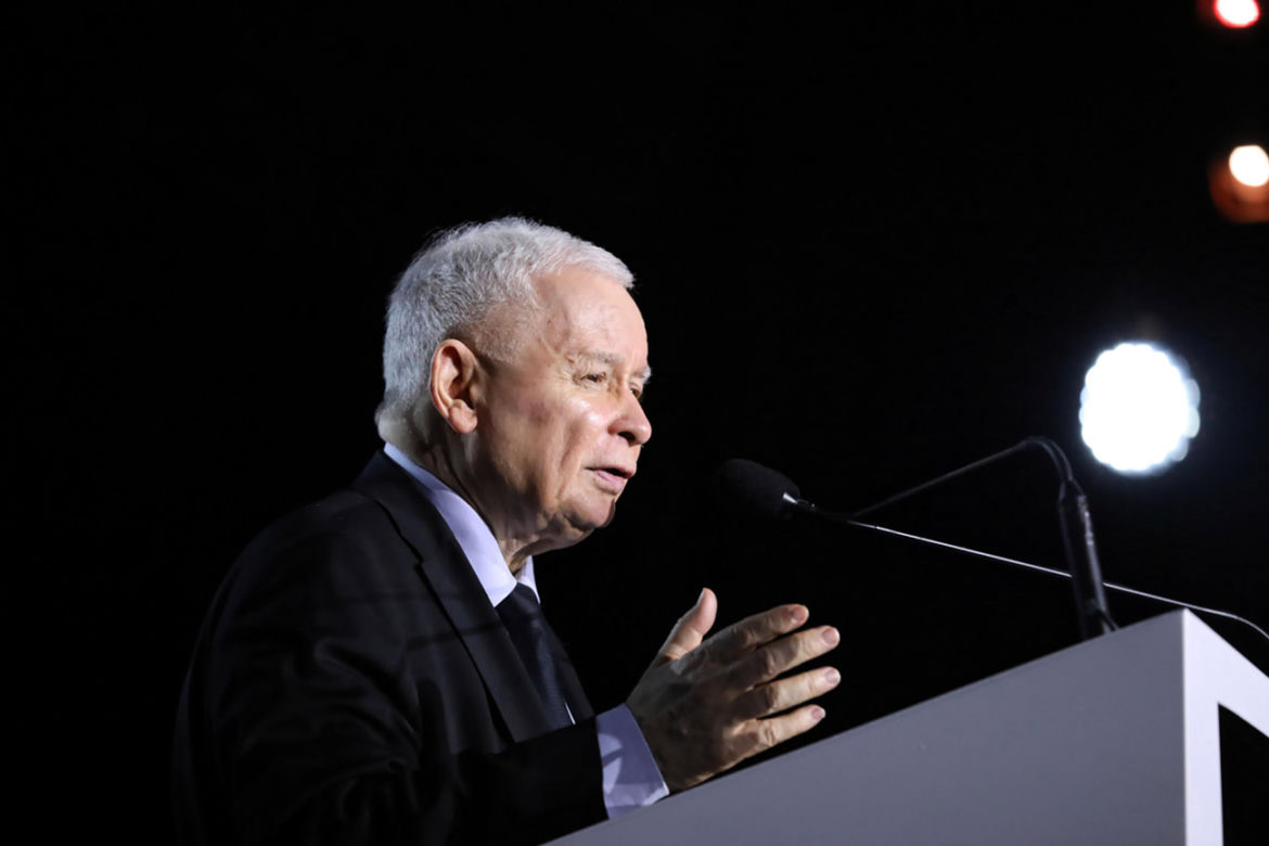 Kaczyński szykuje się na wojnę z Tuskiem