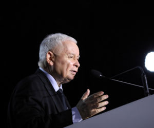 Kaczyński szykuje się na wojnę z Tuskiem