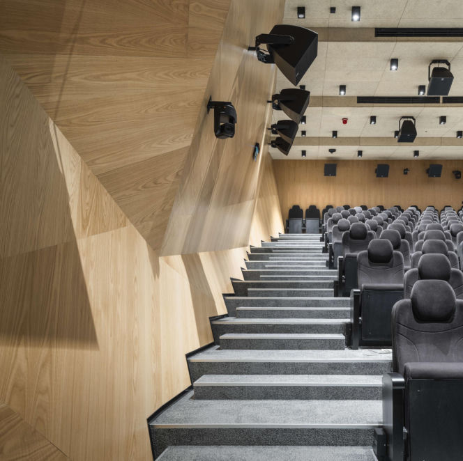 Budynek biurowo-administracyjny w kampusie CD PROJEKT RED