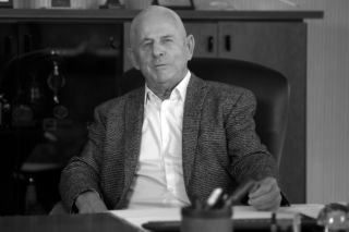 Karol Kania zginął w katastrofie helikoptera koło Pszczyny. Pracownicy pożegnali go WZRUSZAJĄCYMI słowami