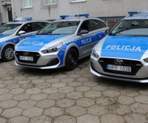 Nowe radiowozy marki Hyundai w Łowiczu