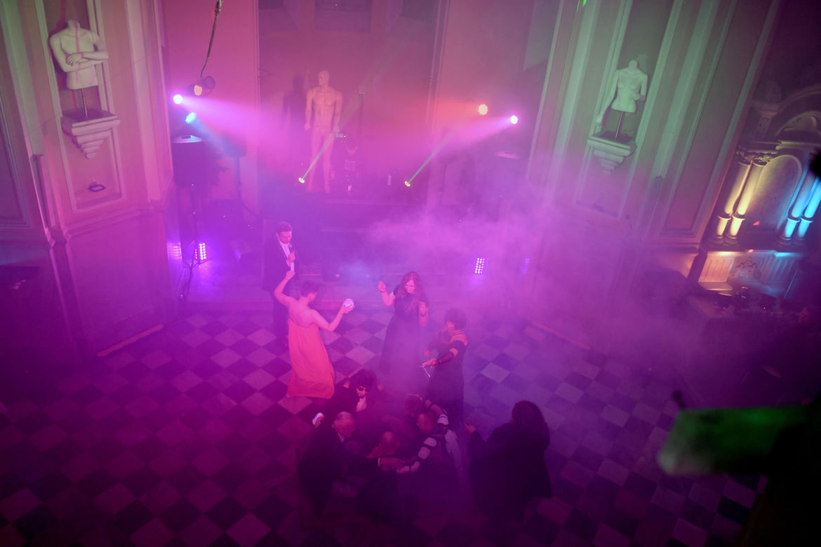 Dyskoteka techno w kościele w Rybniku Bing Bang Party