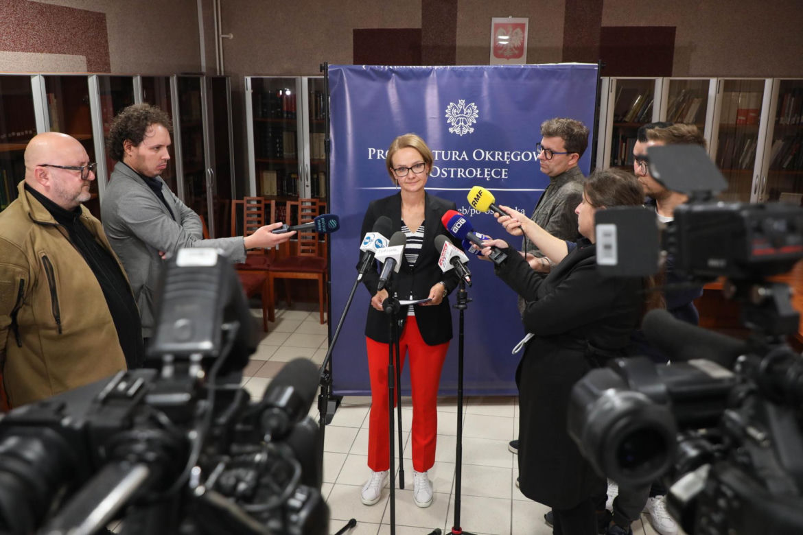 19-latek dokonał ataku w szkole w Ostrołęce. Usłyszał zarzuty
