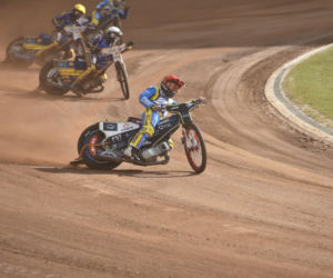 PRES Grupa Deweloperska Toruń - Gezet Stal Gorzów: Zdjęcia kibiców z meczu 7. kolejki PGE Ekstraligi na Motoarenie