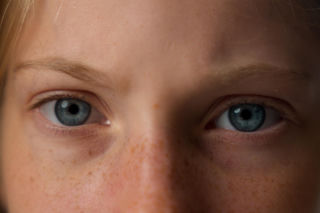 Nawet 9 proc. dziewczynek i 16 proc. chłopców przejawia agresję, ale nie to jest najgorsze. „Brak empatii, poczucia winy i manipulacja”