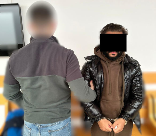 Osoby zatrzymane w sprawie 15-latki podającej się za policjanta