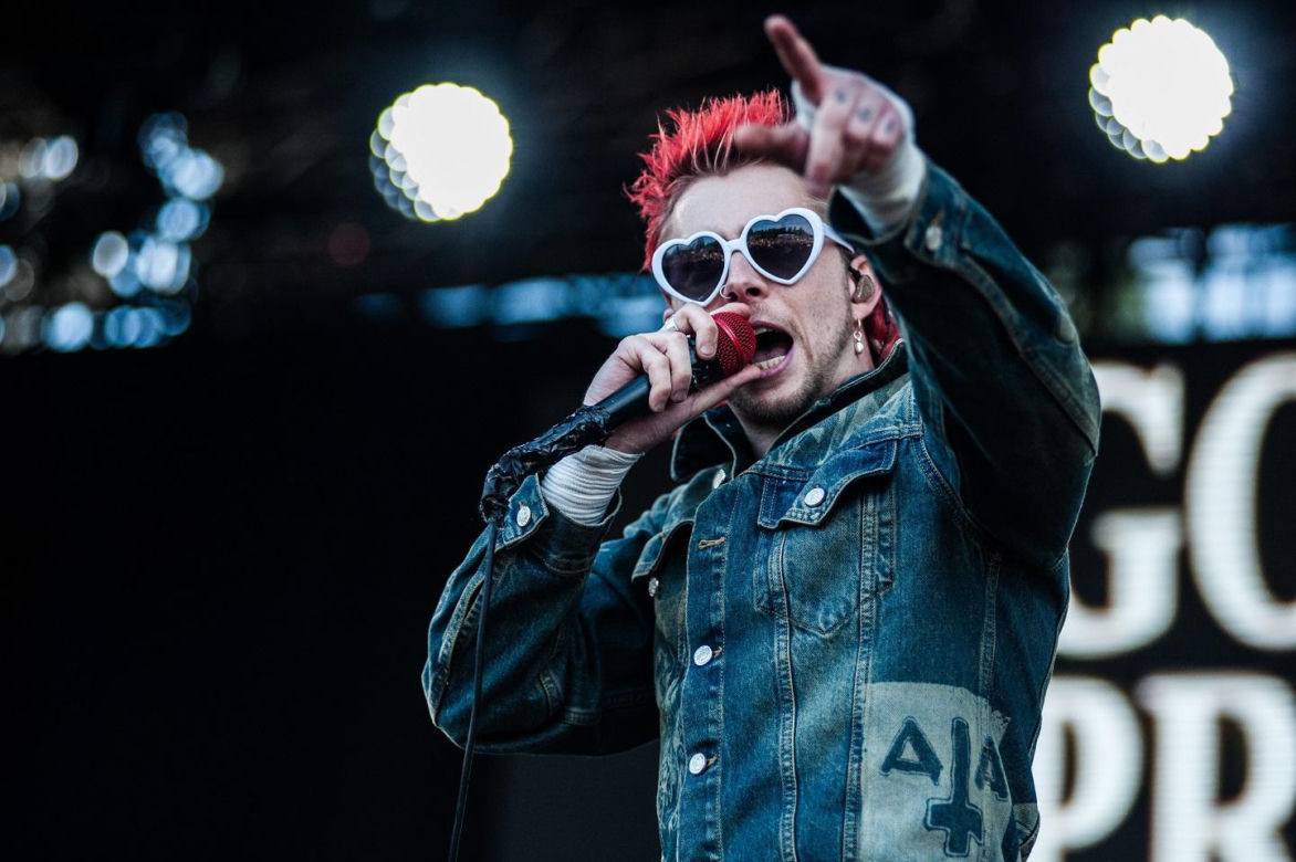 Summer Punch Festival 2026, dzień drugi: od punkowej furii po hymny łączące pokolenia {RELACJA + GALERIA]