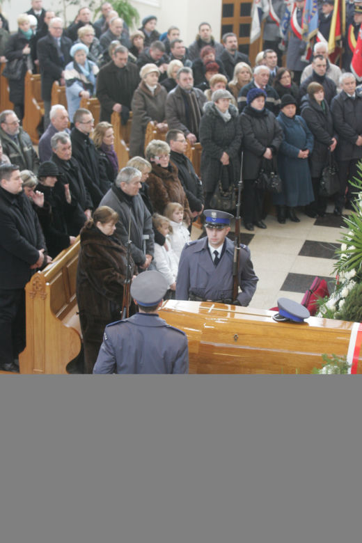Pożegnanie bohatera