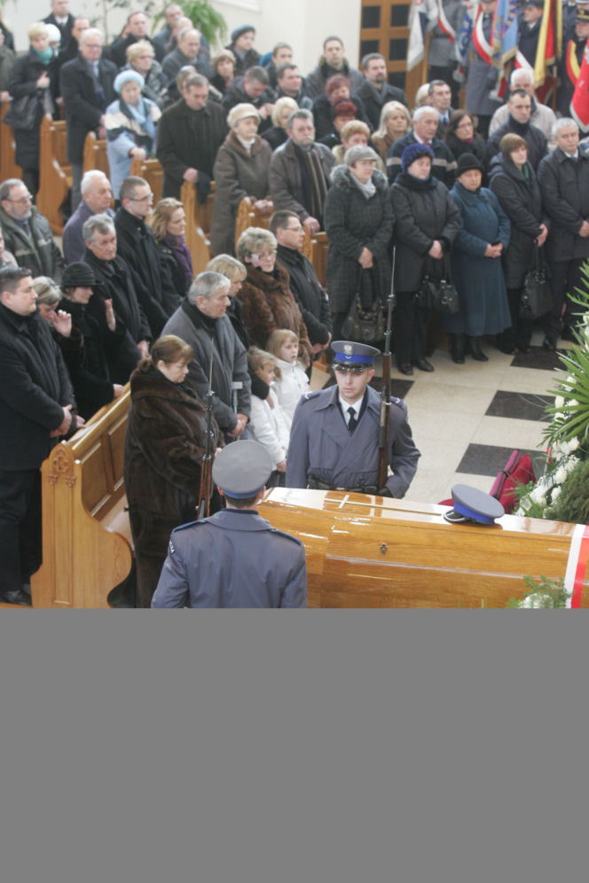 Pożegnanie bohatera