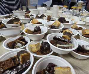 Wigilia w Coffee House Waryńskiego 19. Święty Mikołaj przyszedł do potrzebujących wsparcia