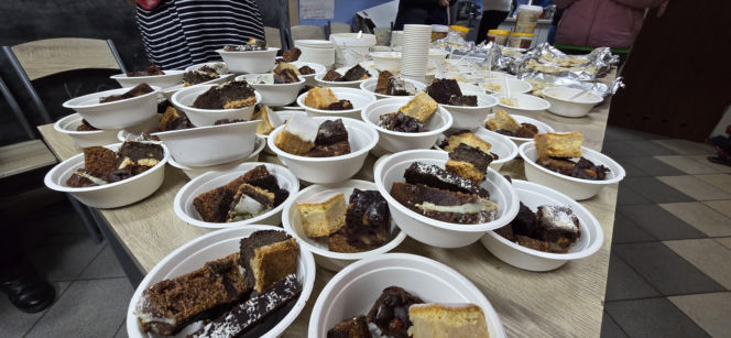 Wigilia w Coffee House Waryńskiego 19. Święty Mikołaj przyszedł do potrzebujących wsparcia