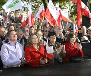 Protest pod TK. Kaczyński