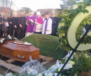 Pogrzeb brutalnie zamordowanego ks. Adama