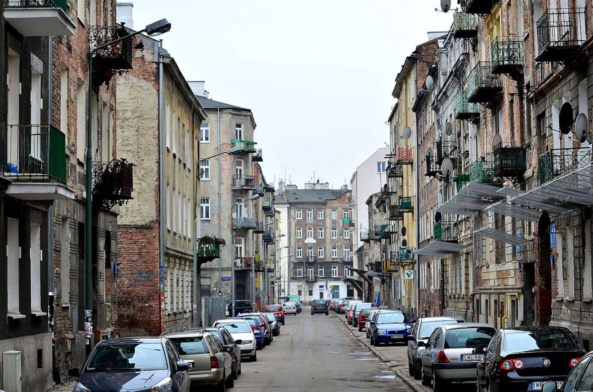 Wilanów bogaty, a Praga... patologiczna! Poznajcie stereotypy o dzielnicach Warszawy [GALERIA]