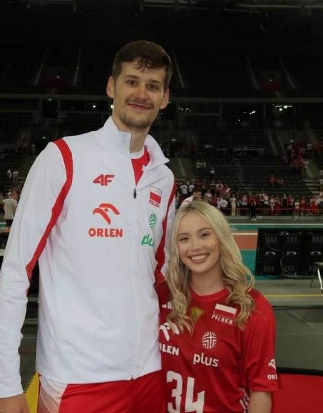 Siatkarz Szymon Jakubiszak ma piękną żonę Oliwię