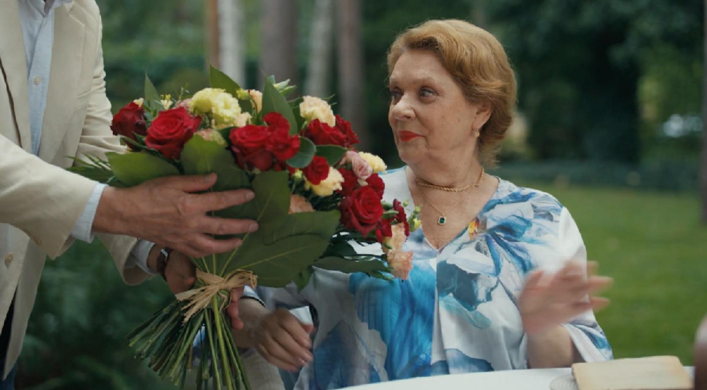 Barwy szczęścia, odcinek 3130. Andrzej (Leon Charewicz), Józefina (Elżbieta Jarosik)