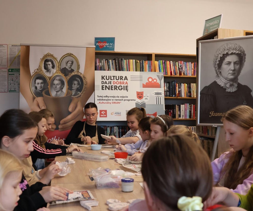 Glina, historia i kobieca siła. Wernisaż wystawy „Patriotki z pasją” już w ten weekend