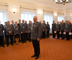 Białystok. Od 30 lat są związani z policją. Zobacz kto został wyróżniony